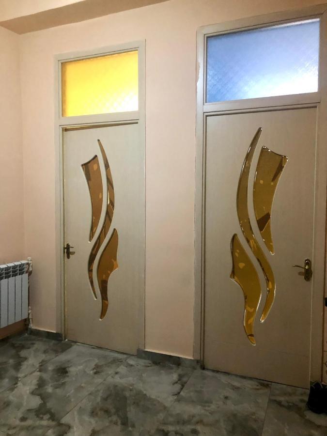 Karson Family Hostel & Guest House 예레반 외부 사진